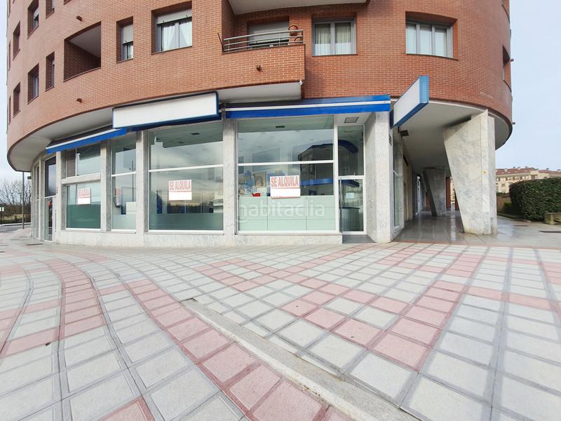 Foto 37110ca6-05f6-47f8-8732-1e471a23c232. Alquiler local comercial local muy bien ubicado en Siero
