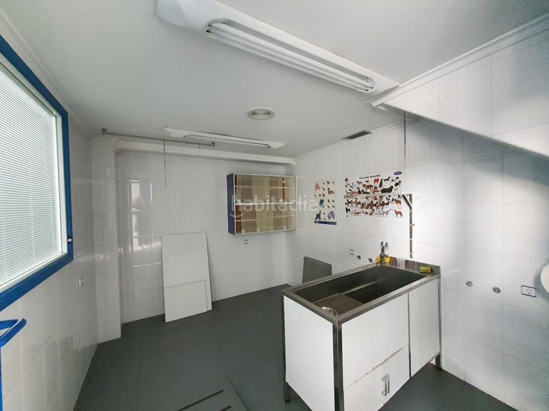 Foto 4421078b-a848-416e-aae0-a9d9513f6eb9. Lloguer local comercial a la pola Siero Siero