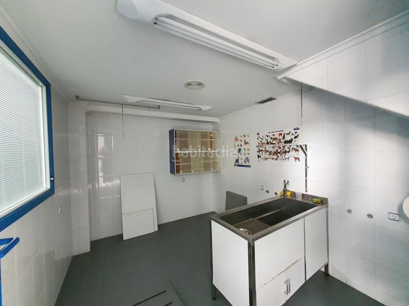 Foto 380768eb-f3ff-474b-b978-fee3a331d354. Geschäftsraum in la pola Siero Siero