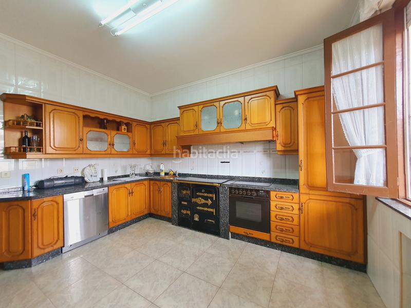 Foto 26945cc4-2cfd-4976-b83d-f36980851539. Casa aparellada a el berrón - avda. de langreo 27 a Siero