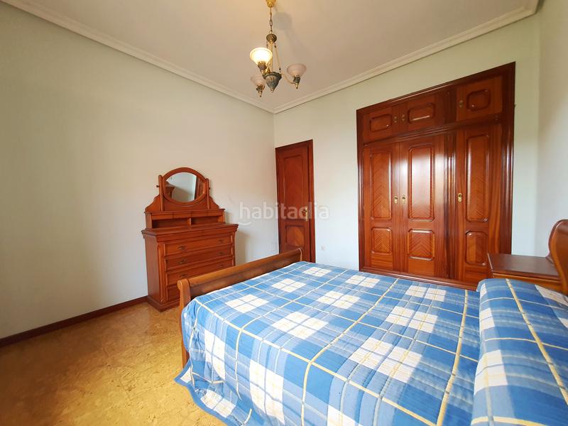 Foto 3d2940ca-1662-4b61-9a19-39d4f5d3fed5. Casa aparellada a el berrón - avda. de langreo 27 a Siero