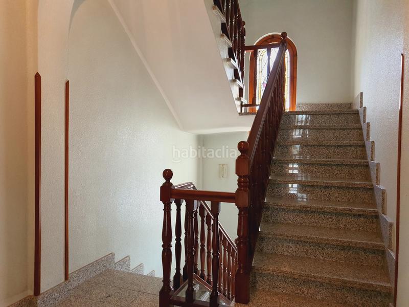 Foto 475aca0c-68e5-48e2-86d9-c8ade96515ff. Casa aparellada a el berrón - avda. de langreo 27 a Siero