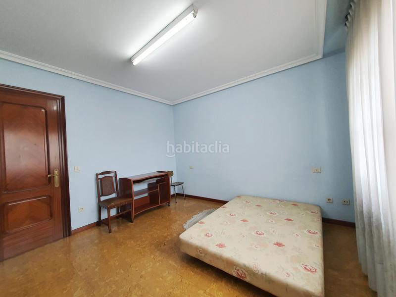 Foto 9ec57ebd-421d-4010-8855-79b2a2308fa1. Casa aparellada a el berrón - avda. de langreo 27 a Siero