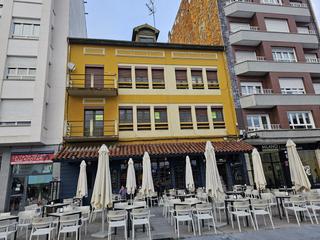 Miete Büro in Pola de siero - cl ildefonso sanchez del rio 8. Oficinas en el centro de pola de siero
