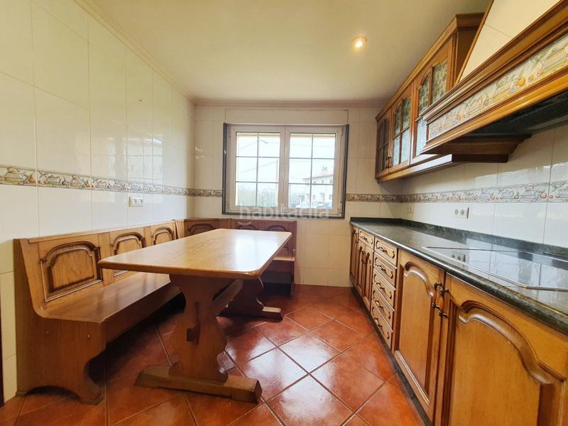 Foto 082e3e00-e90b-49d5-9a5d-347575b15df9. Casa amb calefacció a Sariego