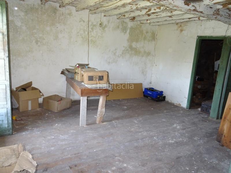 Foto f39a25f3-4abe-41a7-b4f9-8441afb83fc3. Casa amb calefacció a Sariego