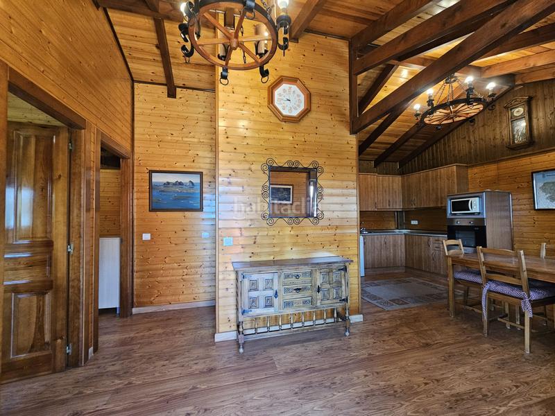 Foto 7a25aa97-5c5a-4ab8-a864-36af0f55d2fb. Casa a rimada a Sariego