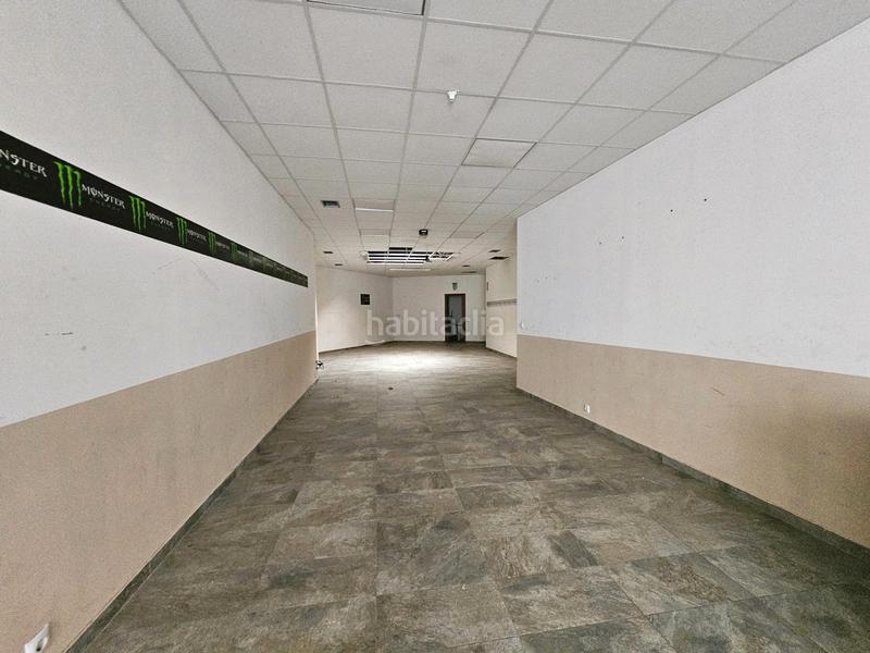 Foto 9a9c5090-cf38-4af5-ac9f-7c7231bb68b5. Alquiler local comercial  centrico en Siero