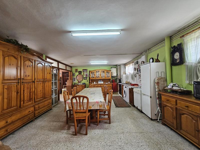 Foto 5d84cebf-c991-41cd-b0ce-7a25634f1e78. Casa amb calefacció aparcament piscina a El Berrón-La Carrera Siero