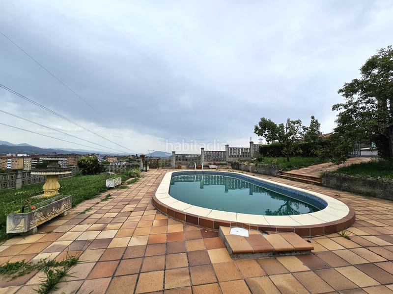 Foto 762f6cbd-dd24-4965-a9c7-7621486d3c2f. Casa amb calefacció aparcament piscina a El Berrón-La Carrera Siero