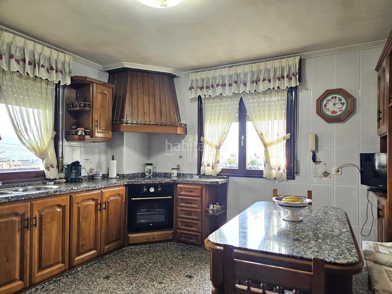 Foto 8da8f243-4154-46ca-acc4-439510632807. Casa amb calefacció aparcament piscina a El Berrón-La Carrera Siero