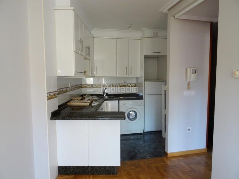 Foto 117508c0-7cdc-4622-b613-fea90b4dc5be. Alquiler piso apartamento en parque centro habana en Siero