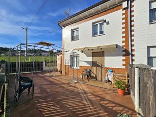 Casa aparellada  Collado. Casa con finca