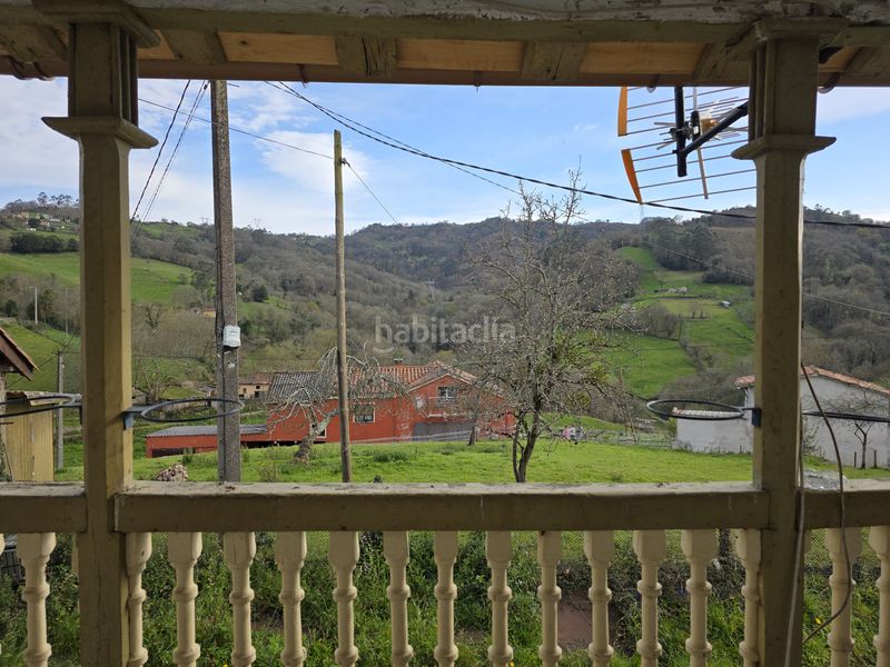 Foto 641ac96c-c37d-451a-bfe5-c755d2b7c9d9. Casa aparellada a el robledal - traspando 4 a Carbayin-Lieres-Valdesoto Siero