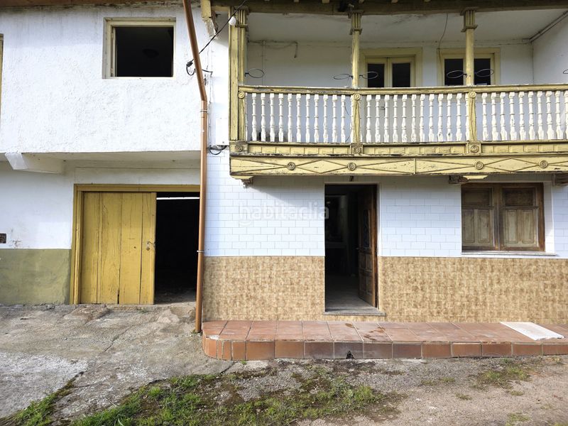 Foto 83b1c41b-d063-46e8-9c0c-9b5fa204e419. Casa aparellada a el robledal - traspando 4 a Carbayin-Lieres-Valdesoto Siero