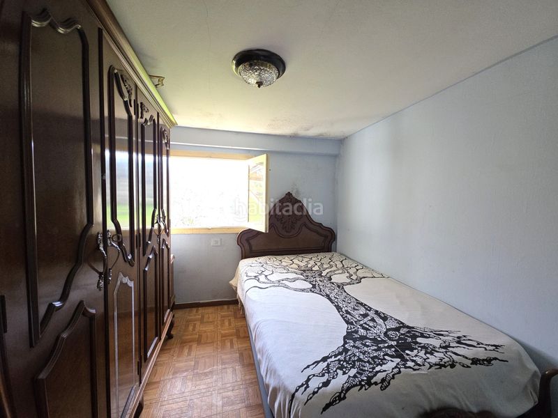 Foto 9f02ae2d-f42e-4052-a3d1-59906919f700. Casa aparellada a el robledal - traspando 4 a Carbayin-Lieres-Valdesoto Siero