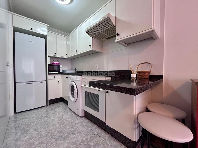 Foto 987b19f3-dbf1-423f-9f40-b36d97d66dd0. Rent flat with heating in la pola Siero Siero