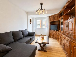Miete Etagenwohnung  Gijón - c/ manso. Piso en alquiler en el barrio de la arena