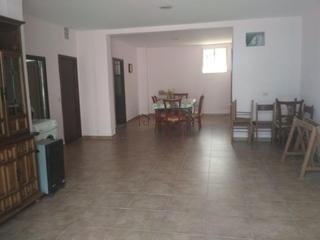Casa adossada  Rua guerrera