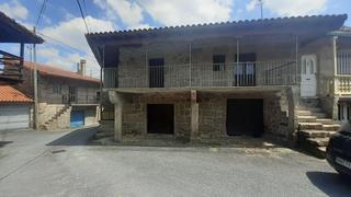 Casa a Paderne de Allariz