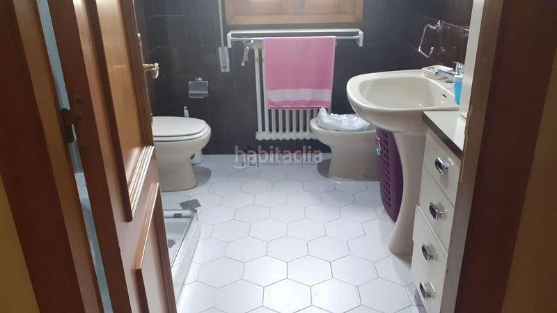 Foto 6a38a2ef-d9c4-4acf-a71b-900e7a60e468. Maison avec chauffage parking piscine dans Coles
