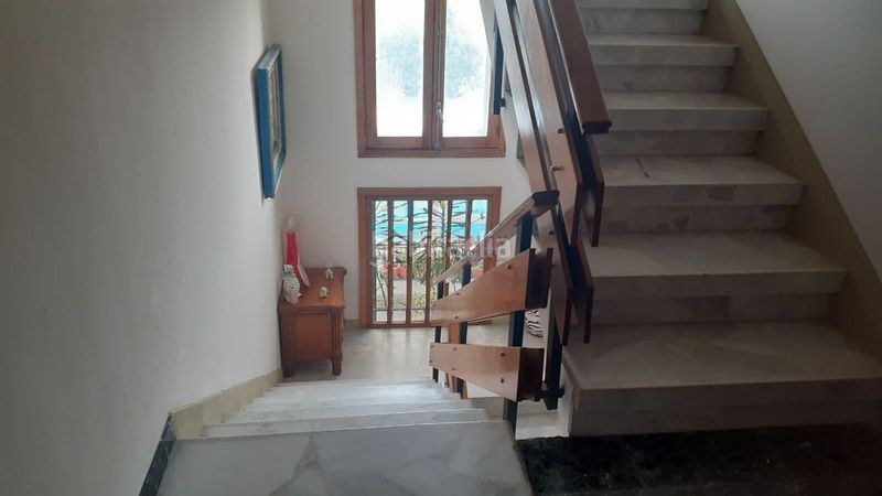 Foto 8ea66307-76d1-4d96-838c-76721866a30e. Maison avec chauffage parking piscine dans Coles