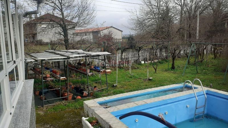 Foto 97755874-80ec-442b-b0f7-af7db02df9fc. Maison avec chauffage parking piscine dans Coles