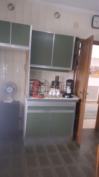Foto f289bbee-d3c3-488a-aa85-f89f43638bff. Maison avec chauffage parking piscine dans Coles