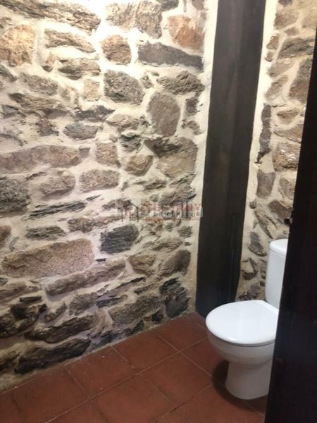 Foto d4f3a227-f272-4601-a967-ac3a084fbaea. Geschäftsraum in Pobra de Trives (A)