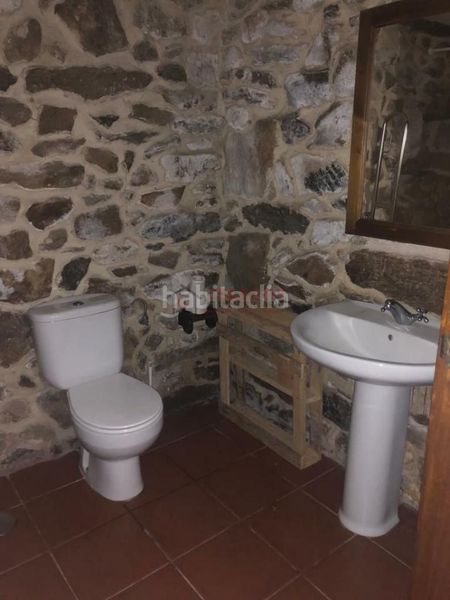 Foto 65bda240-53d6-4454-a74e-6605efba8578. Local comercial en Pobra de Trives (A)