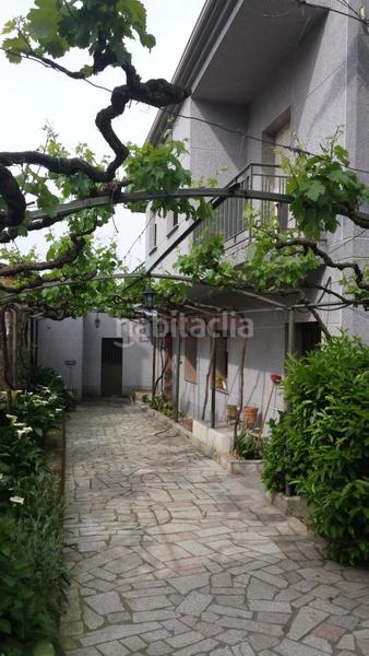 Foto 198f4061-f49d-4077-b10d-11bf073dc5d4. Chalet con parcheggio in Mariñamansa Ourense