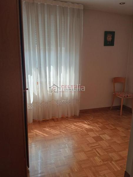 Foto bf10dfd0-7d51-40bb-918b-3c0f47a66125. Miete etagenwohnung mit heizung in Posío Ourense