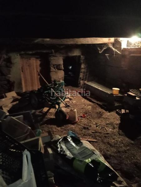 Foto f10fd26a-b16d-42e9-976e-3b42af1cb171. Casa adossada amb calefacció aparcament a Allariz