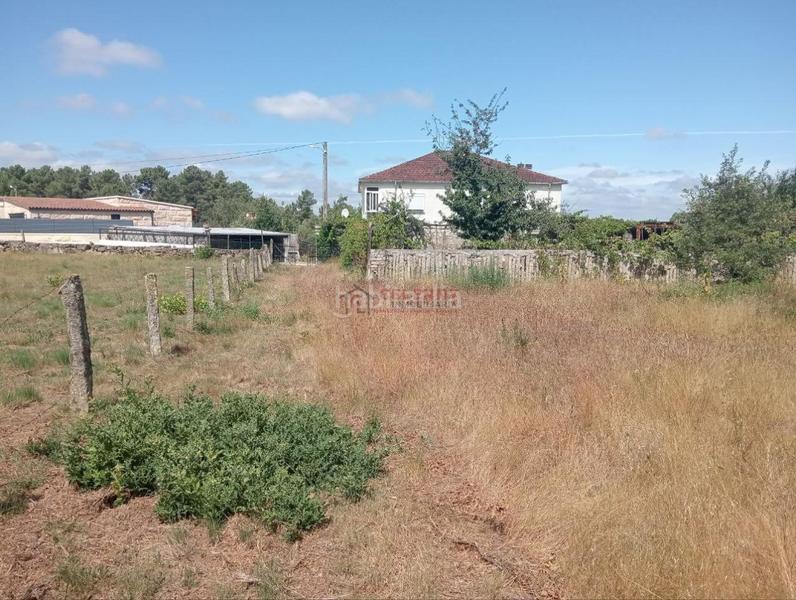 Foto b0c8eb02-29ca-4e8b-bd1d-e1cccf694ee4. Terreno residencial en San Cibrao das Viñas