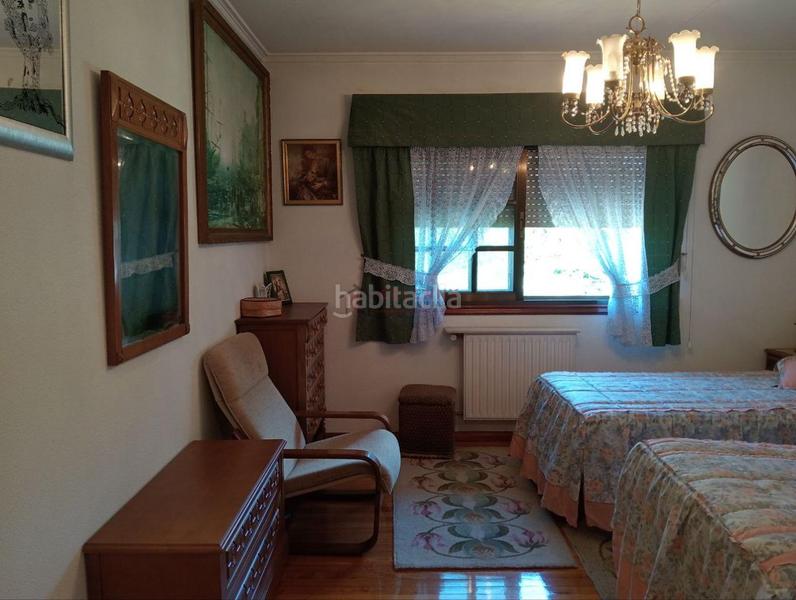 Foto 282a8fb7-6361-4451-a681-7554b7e3e658. Chalet con riscaldamento parcheggio piscina in San Cibrao das Viñas