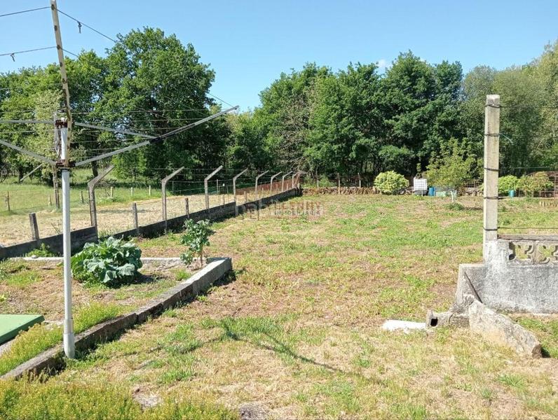 Foto 2f1e7ae8-2d1c-4a6b-a1c8-d345d931cc52. Chalet con riscaldamento parcheggio piscina in San Cibrao das Viñas