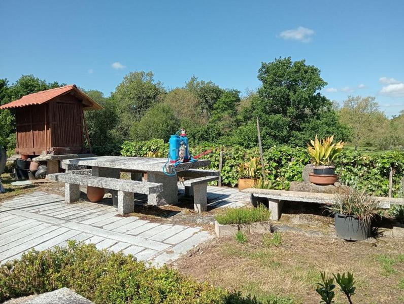 Foto 5ce89792-a269-48a3-b6b8-a3cf89d93eff. Chalet con riscaldamento parcheggio piscina in San Cibrao das Viñas