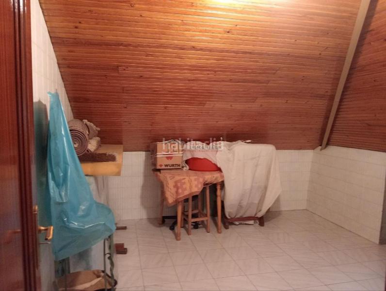 Foto 87045716-2a84-4172-8837-f00a218345b2. Chalet con riscaldamento parcheggio piscina in San Cibrao das Viñas