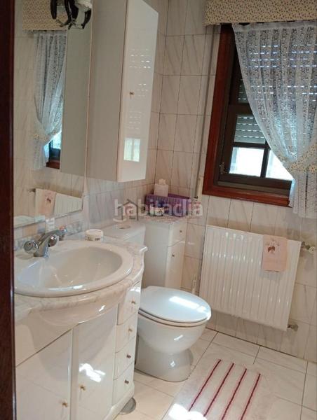 Foto 9a6fa1d5-78ac-4a5a-864e-ff5422fef37e. Chalet con riscaldamento parcheggio piscina in San Cibrao das Viñas