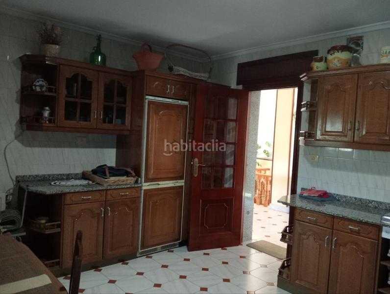 Foto dab61d46-f85b-4ecb-aa1c-c432fca882f0. Chalet con riscaldamento parcheggio piscina in San Cibrao das Viñas