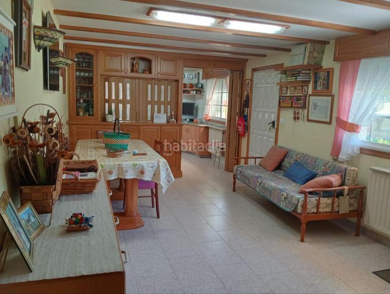 Foto dfc6974f-b56c-4b8e-81a4-e9d5c70dd136. Chalet con riscaldamento parcheggio piscina in San Cibrao das Viñas