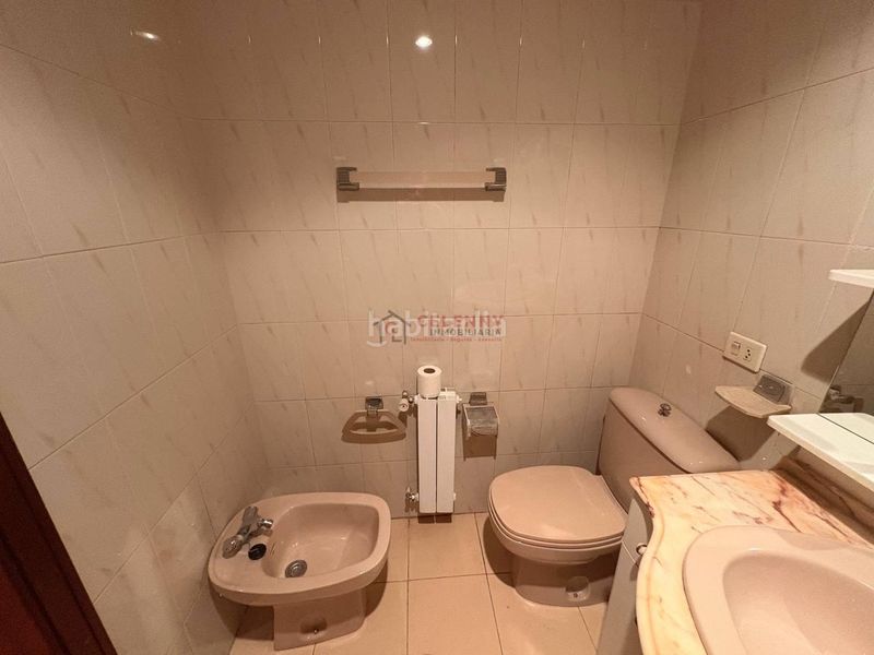 Foto 709b18dd-564c-42eb-8465-6a52ee346794. Rent flat with heating parking in Centro Ourense