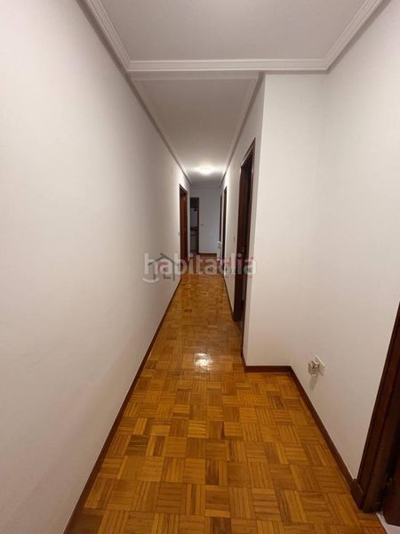 Foto efedcf5c-9456-4aee-9c3c-a40617762dc1. Rent flat with heating parking in Centro Ourense