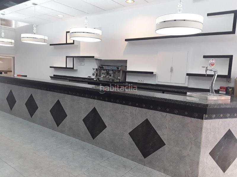 Foto 94c3aa7d-b53b-462b-bbf1-b1bd48fadc0d. Alquiler local comercial en Casco Viejo Ourense