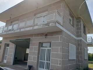 Haus in Nogueira de Ramuín