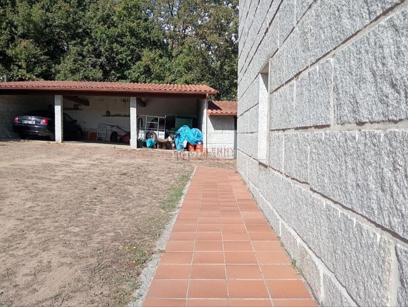 Foto eabcd90c-20c6-4afc-af1b-37f4d5792307. Xalet amb calefacció aparcament piscina a Toén