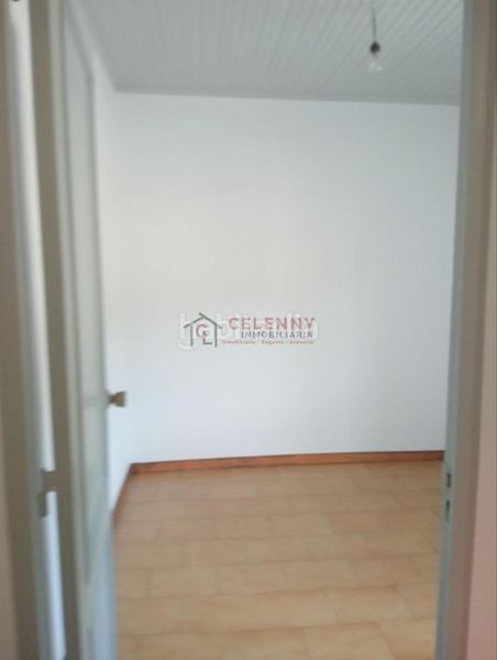 Foto b22cbcb2-88c4-4429-95b4-878d55d24273. Casale con riscaldamento in Cartelle