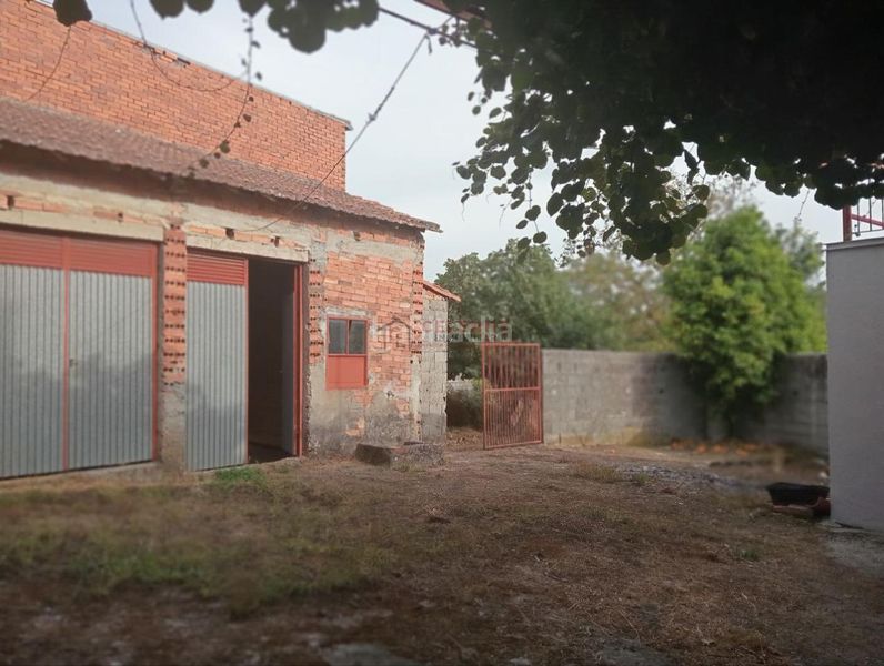 Foto d8dde24c-8feb-43b8-9aea-13e37836f344. Casale con riscaldamento in Cartelle