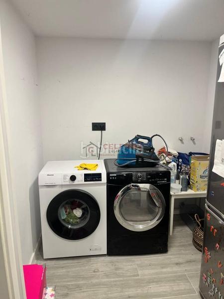 Foto d8d253df-9430-4636-8b36-c0792033939a. Casa a schiera con riscaldamento parcheggio in Barrocanes Ourense