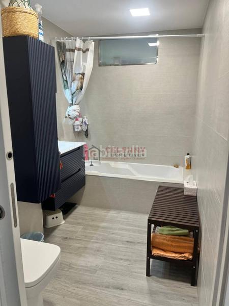 Foto f22b50f4-bcdc-42a3-aa19-07f6b88e54bf. Semi detached house with heating parking in Barrocanes Ourense